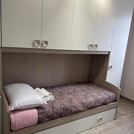 Affitti Brevi Elmas Bed & Breakfast Exterior foto