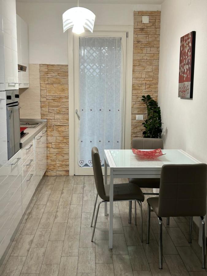 Affitti Brevi Elmas Bed & Breakfast Exterior foto