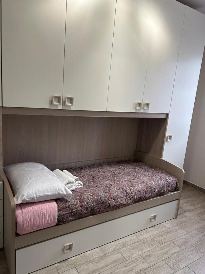 Affitti Brevi Elmas Bed & Breakfast Exterior foto